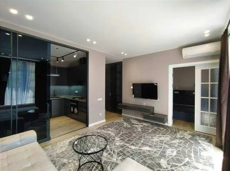 Сотилади 2 хонали квартира, 52 м², 2/10 қават — Яккасарой тумани
