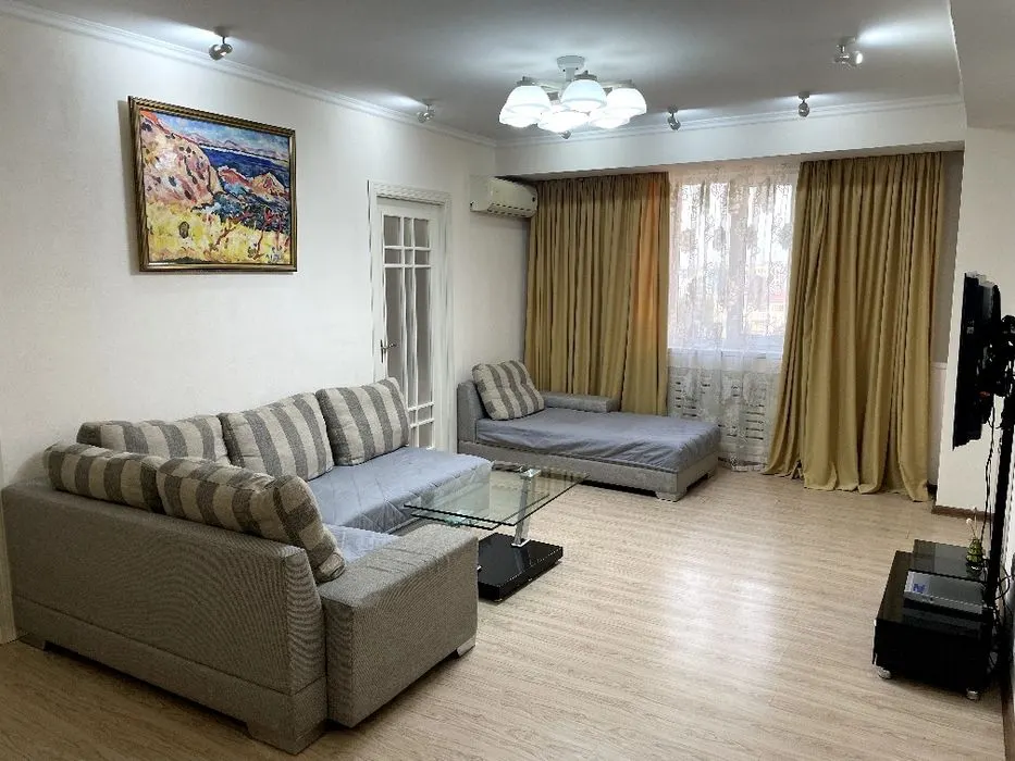 Ижарага берилади 3 хонали квартира, 76 м², 15/18 қават — Мирзо Улуғбек тумани