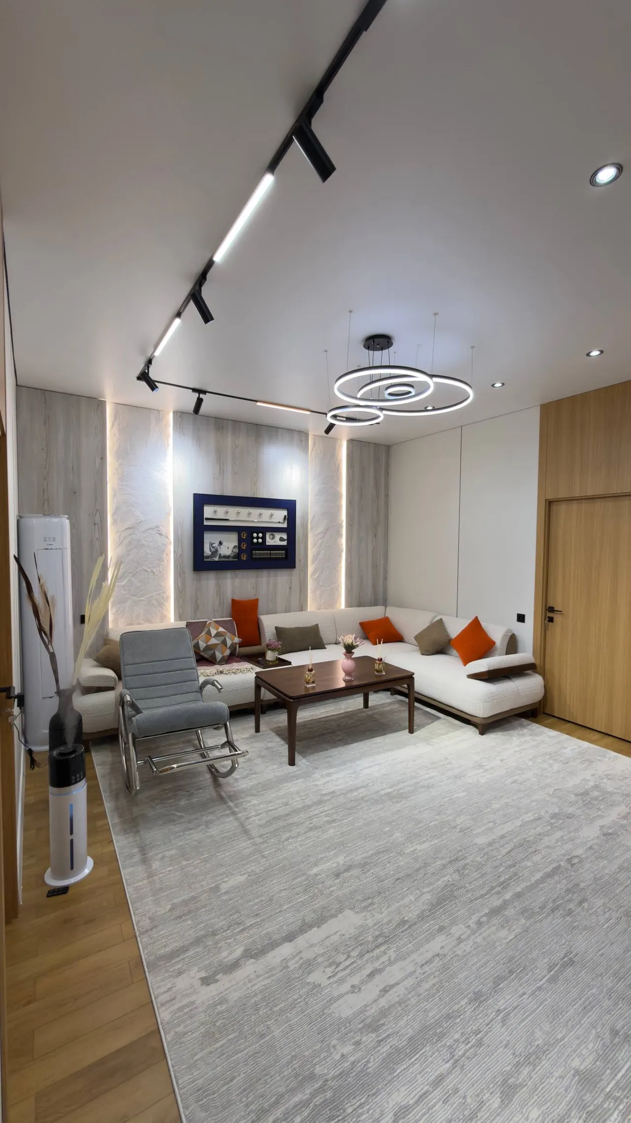 Продаётся 4-комнатная квартира, 110 м², 1/8 этаж — Мирзо-Улугбекский район