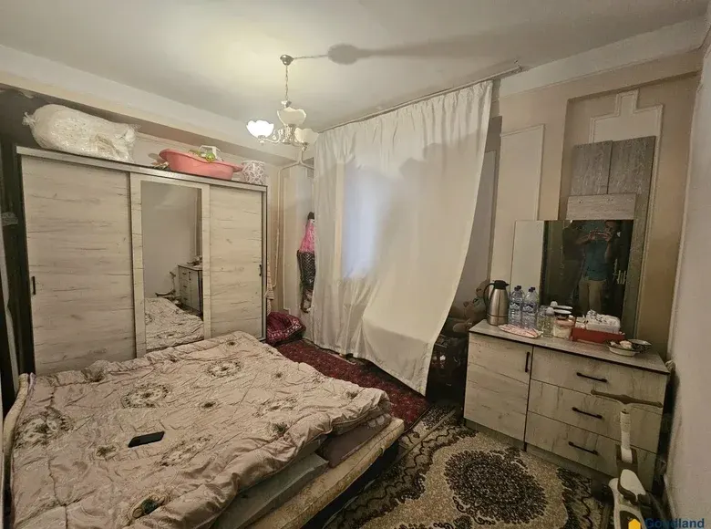 Продаётся 3-комнатная квартира, 78 м², 8/12 этаж — Шайхантахурский район