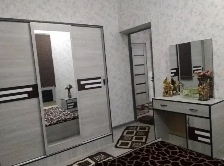 Ижарага берилади 5 хонали ҳовли уй, 100 м² — Учқудуқ тумани