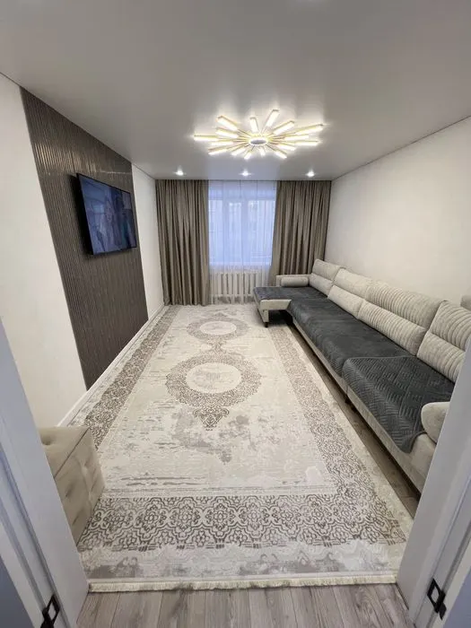Сдаётся 2-комнатная квартира, 65 м², 3/8 этаж — Мирабадский район