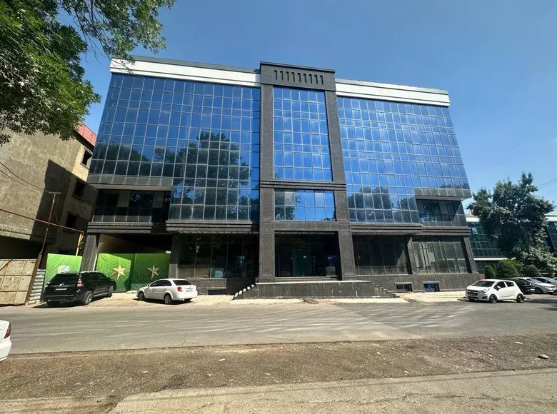 Сотилади тижорат биноси, 5000 м², 23 сотих, 1/5 қават — Чилонзор тумани