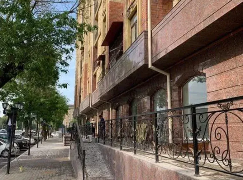 Сдаётся 3-комнатная квартира, 75 м², 2/8 этаж — Мирабадский район