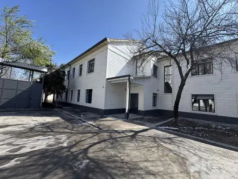 Ijaraga beriladi tijorat binosi, 22000 m², 22 sotix, 2/2 qavat — Mirobod tumani