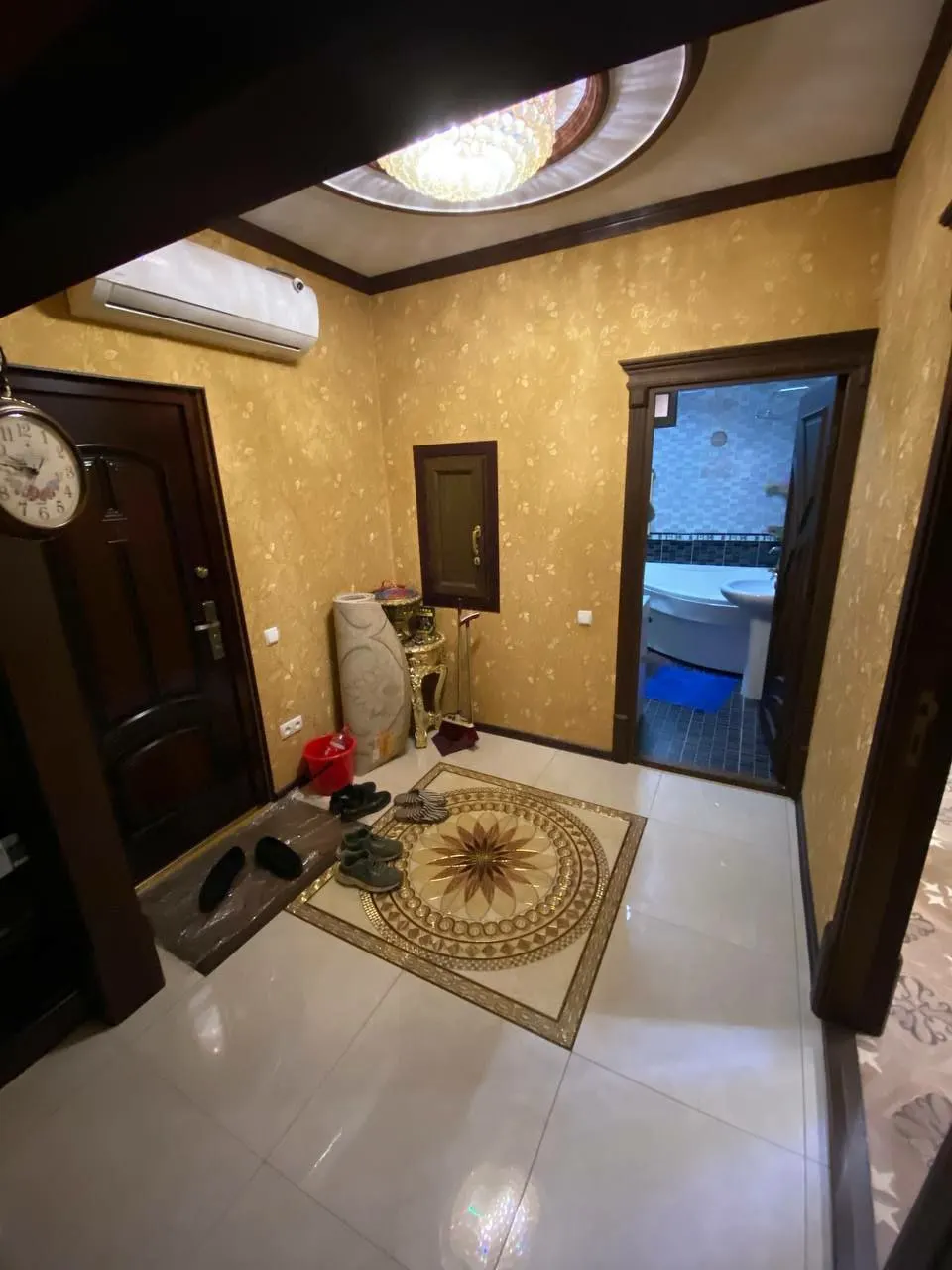 Сотилади 3 хонали квартира, 58 м², 1/4 қават — Чилонзор тумани