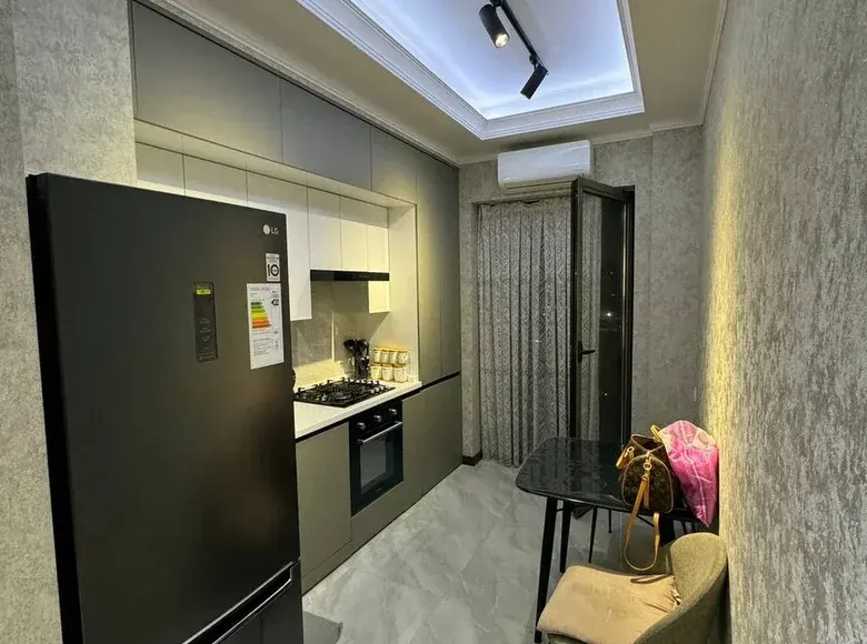 Сдаётся 3-комнатная квартира, 85 м², 7/9 этаж — Шайхантахурский район