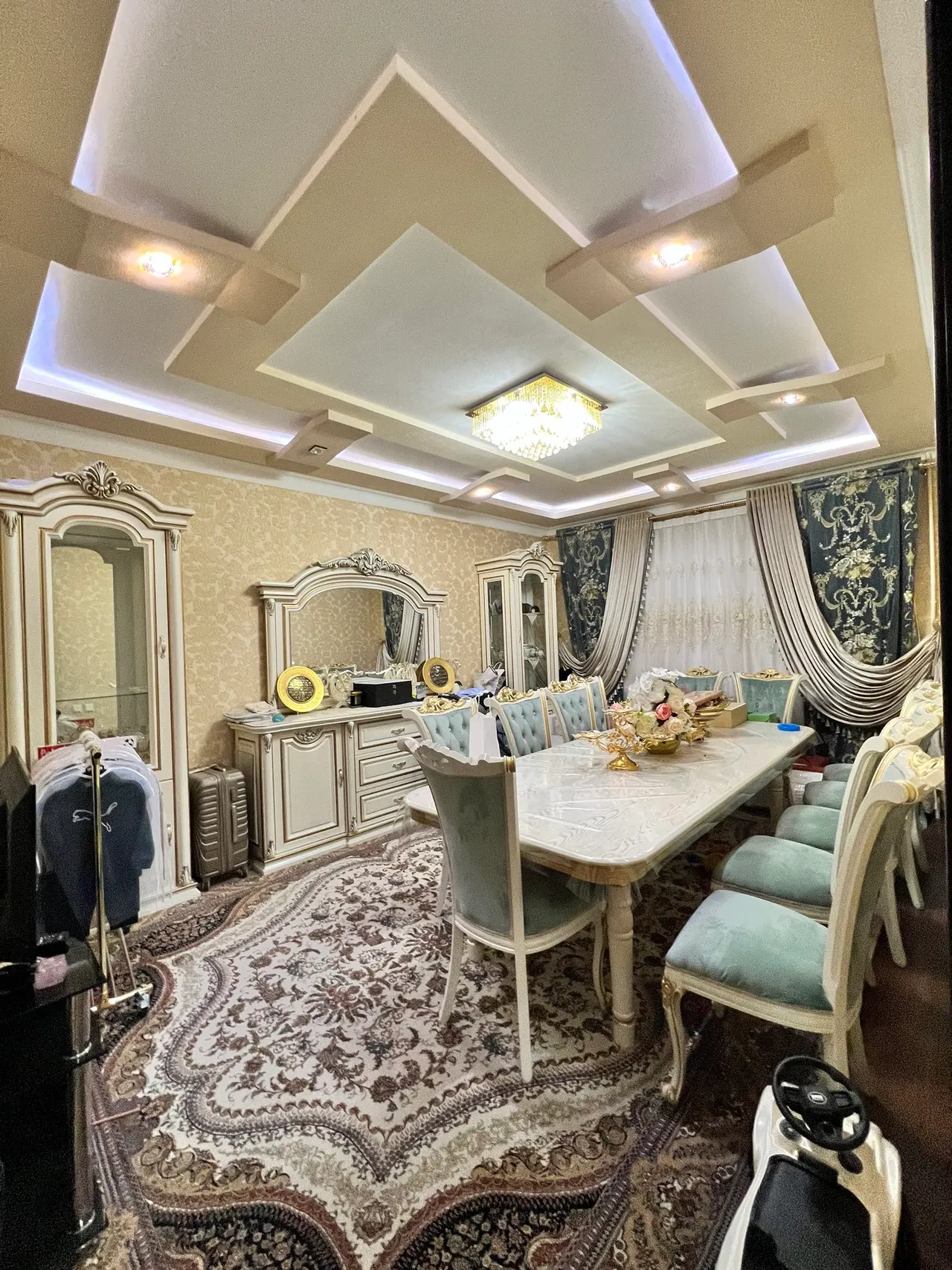 Sotiladi 4 xonali kvartira, 97 m², 5/9 qavat — Shayxontohur tumani