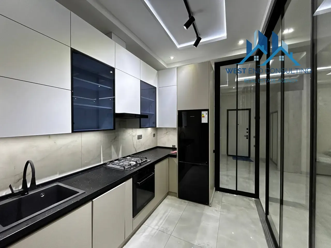 Sotiladi 3 xonali kvartira, 110 m², 3/12 qavat — Mirobod tumani
