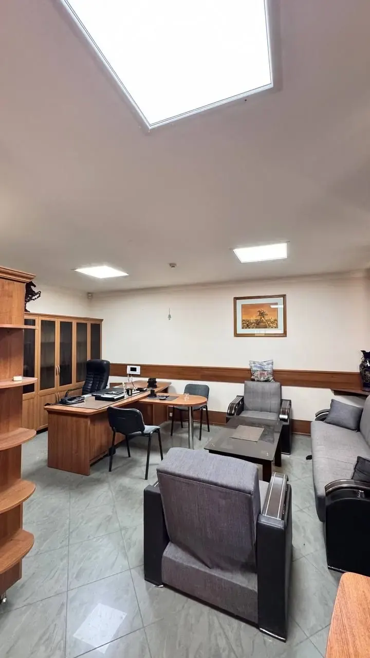 Сотилади тижорат биноси, 50 м², 1/5 қават — Юнусобод тумани