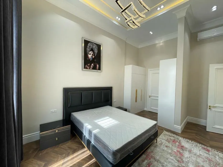 Ijaraga beriladi 3 xonali kvartira, 100 m², 7/9 qavat — Shayxontohur tumani
