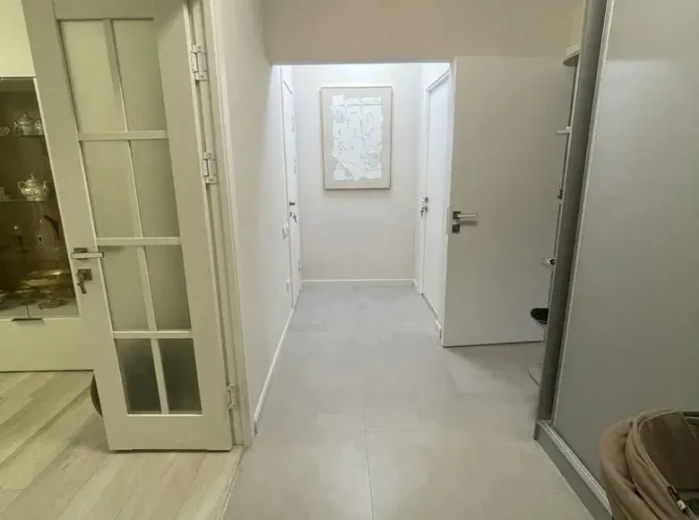 Продаётся 3-комнатная квартира, 78 м², 2/4 этаж — Мирзо-Улугбекский район