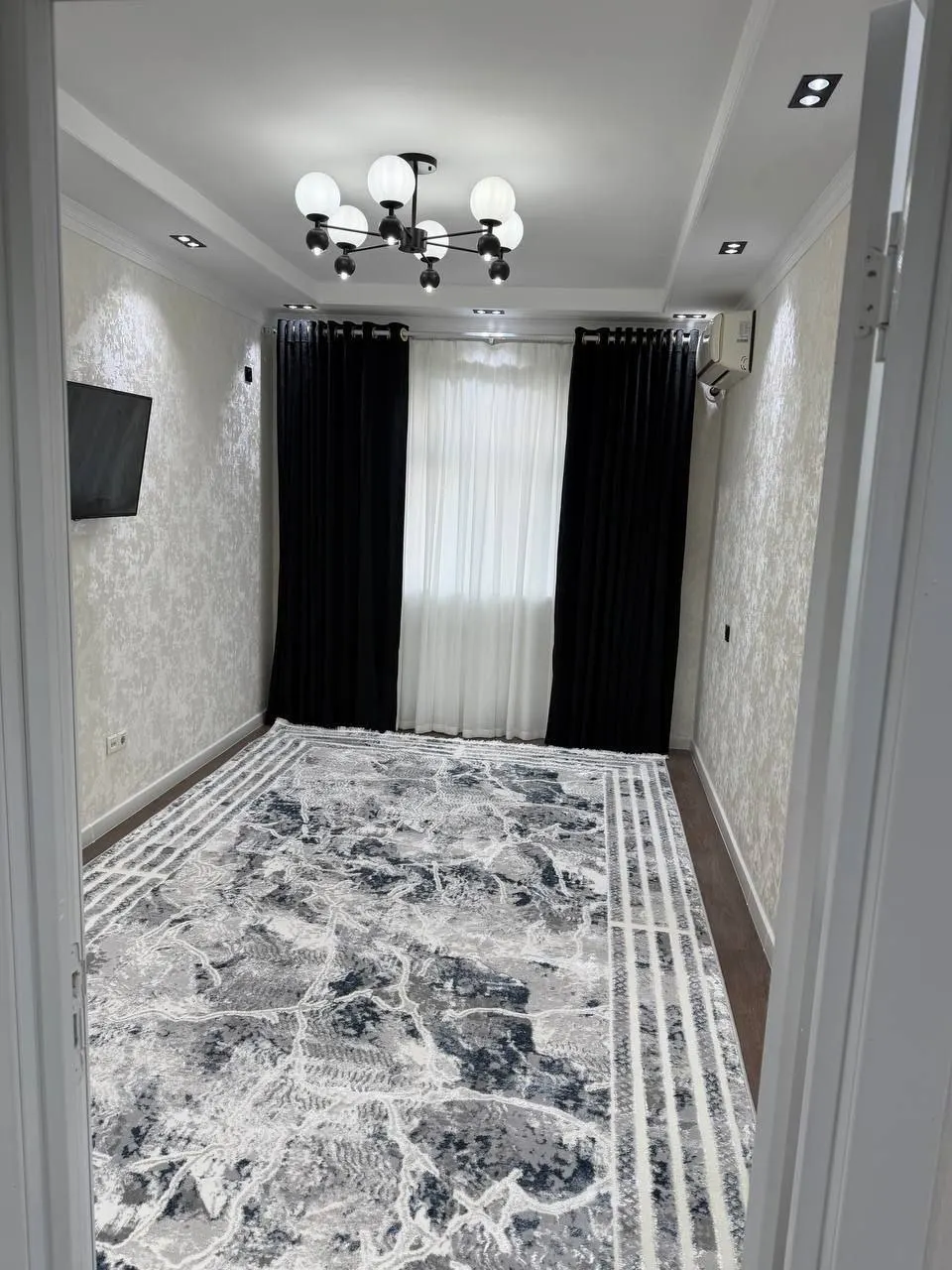 Сотилади 3 хонали квартира, 58 м², 1/7 қават — Янгиҳаёт тумани