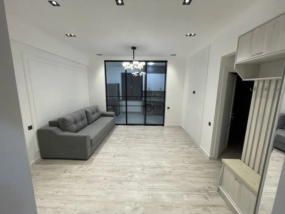 Сдаётся 1-комнатная квартира, 35 м², 4/12 этаж — Юнусабадский район