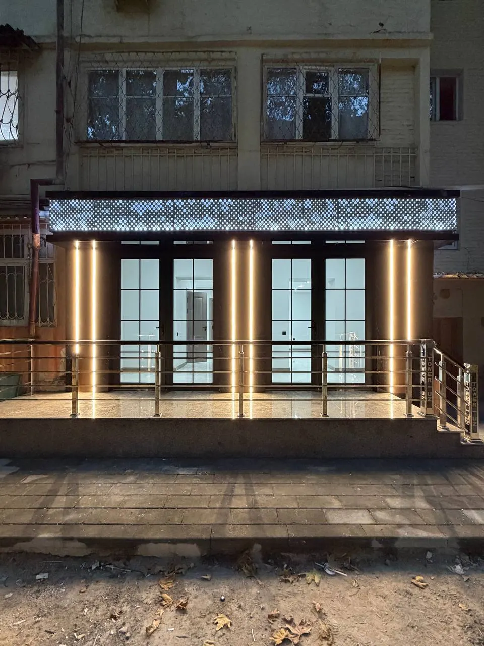 Сотилади тижорат биноси, 65 м², 1/5 қават — Мирзо Улуғбек тумани