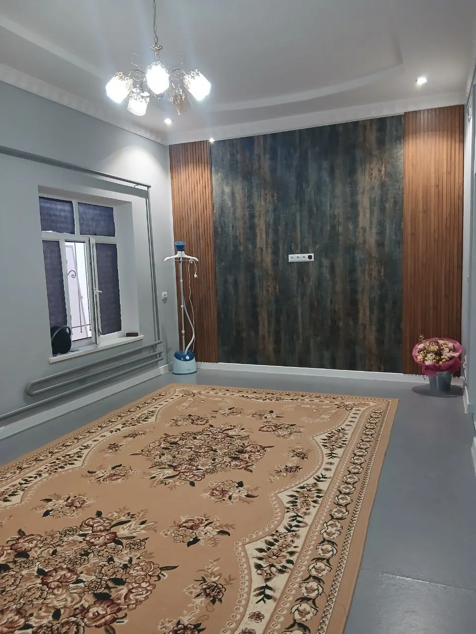 Sotiladi 6 xonali hovli uy, 100 m², 1 qavatli — Toshkent viloyati