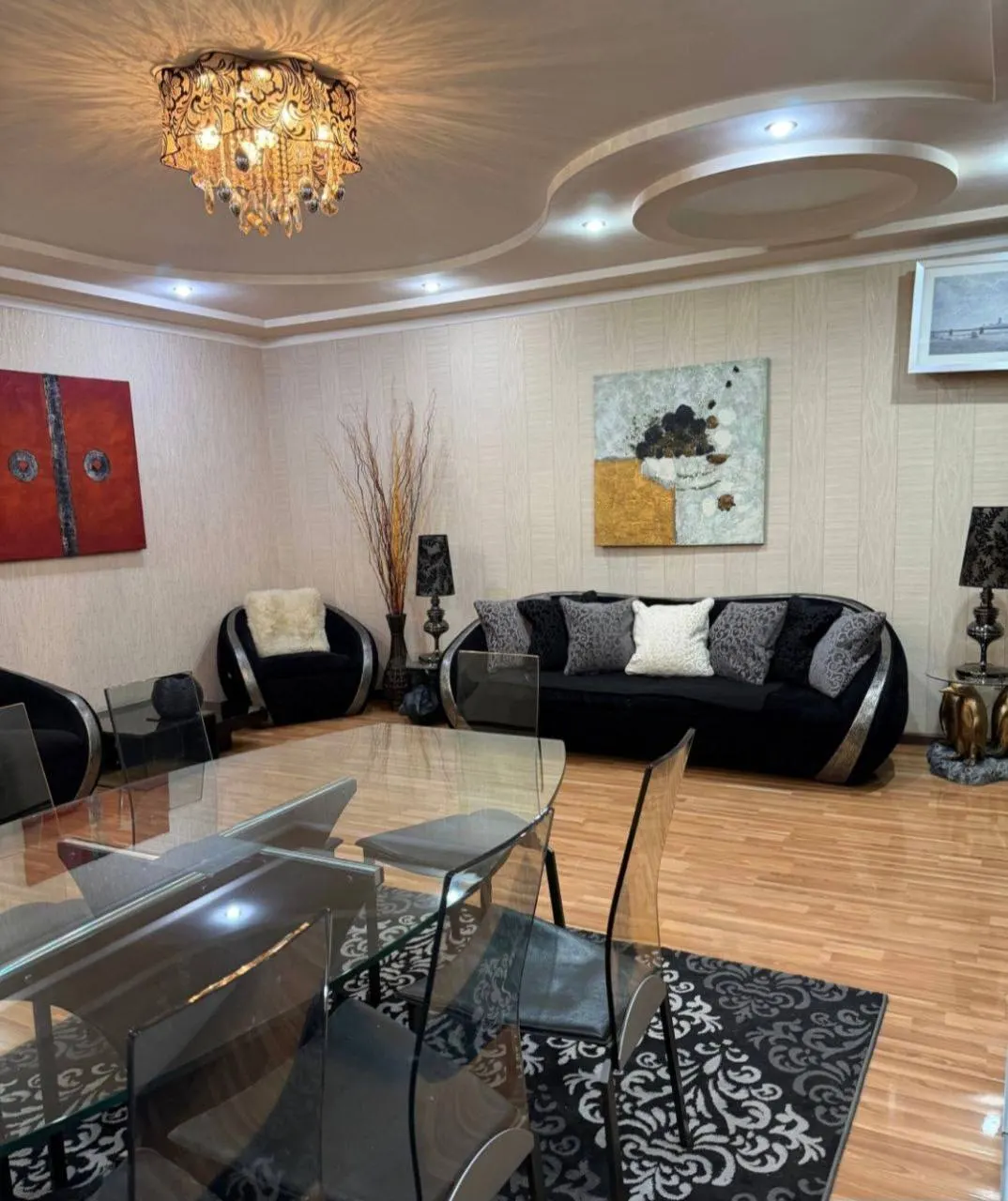 Сотилади 3 хонали квартира, 80 м², 1/4 қават — Мирзо Улуғбек тумани