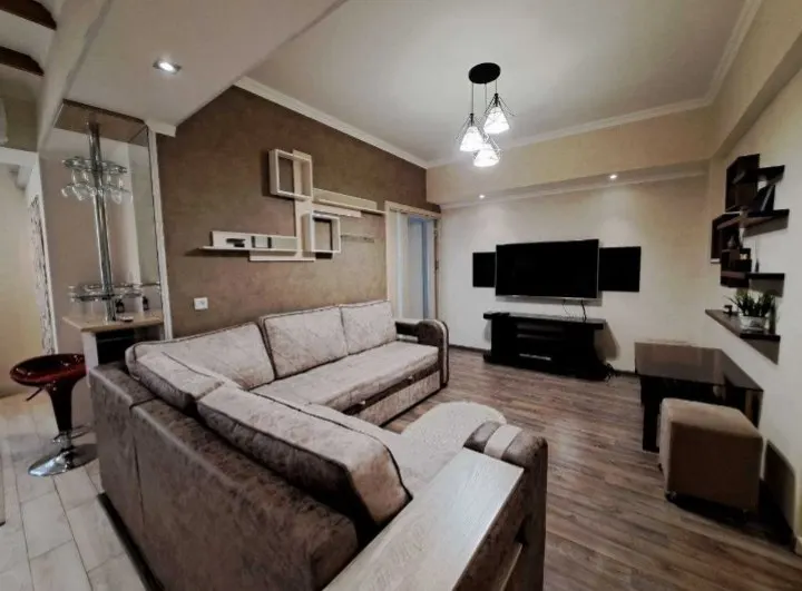 Sotiladi 1 xonali kvartira, 52 m², 5/9 qavat — Mirobod tumani
