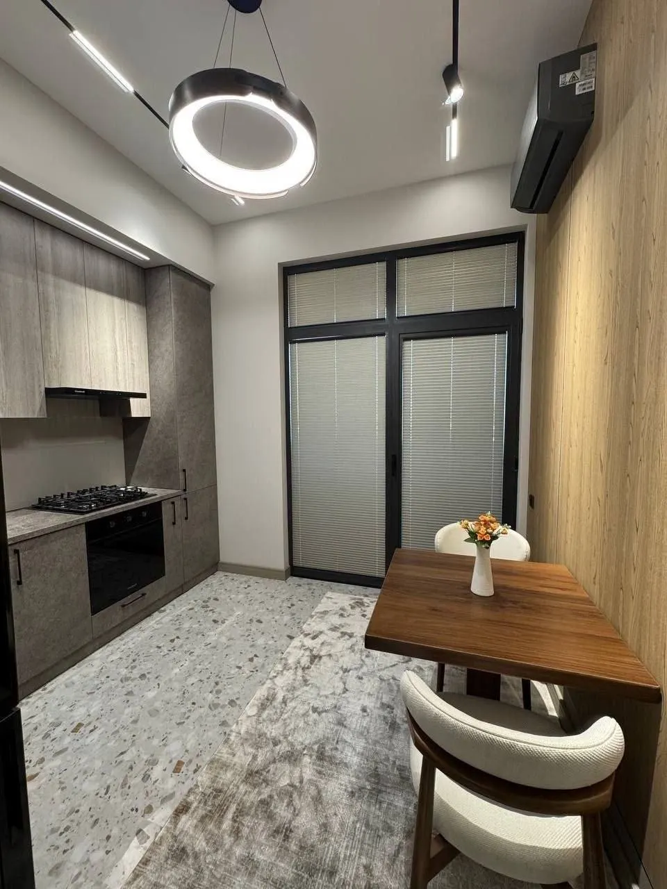 Ijaraga beriladi 1 xonali kvartira, 41 m², 9/14 qavat — Mirzo Ulugʻbek tumani
