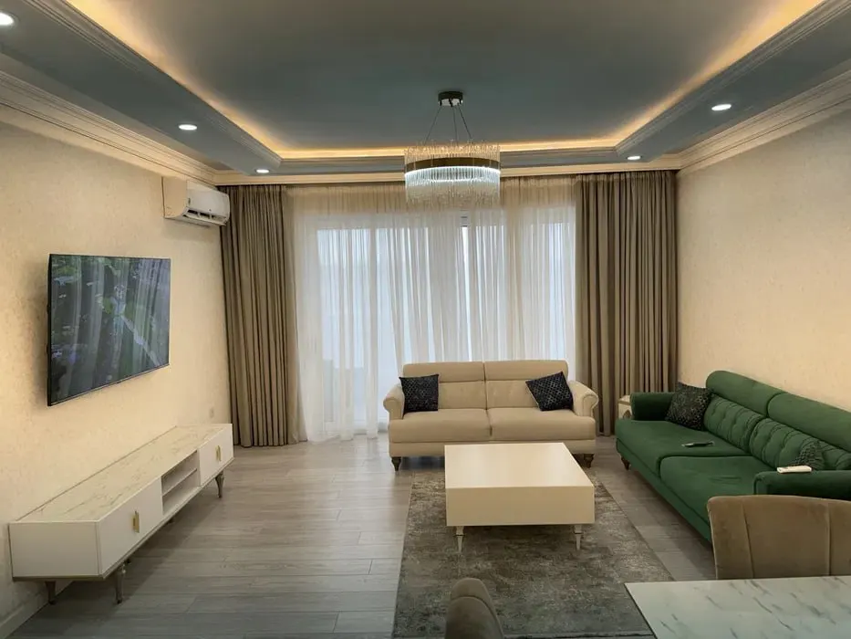Сдаётся 3-комнатная квартира, 150 м², 6/8 этаж — Чиланзарский район