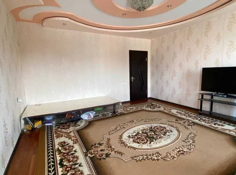 Сотилади 3 хонали квартира, 70 м², 6/9 қават — Учтепа тумани