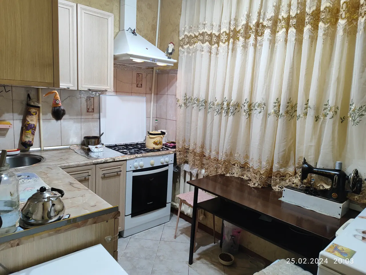 Sotiladi 1 xonali kvartira, 50 m², 1/4 qavat — Yunusobod tumani