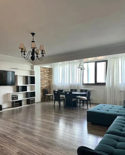 Сотилади 4 хонали квартира, 140 м², 12/13 қават — Чилонзор тумани