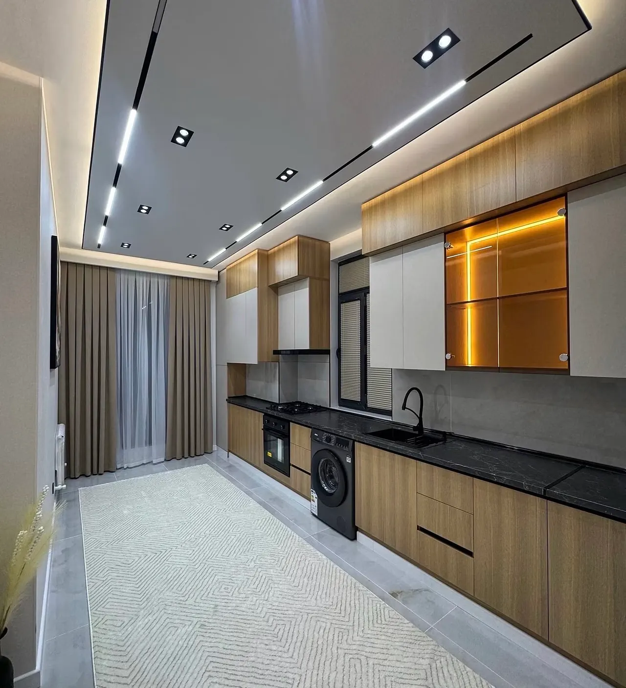 Сотилади 3 хонали квартира, 108 м², 8/11 қават — Олмазор тумани