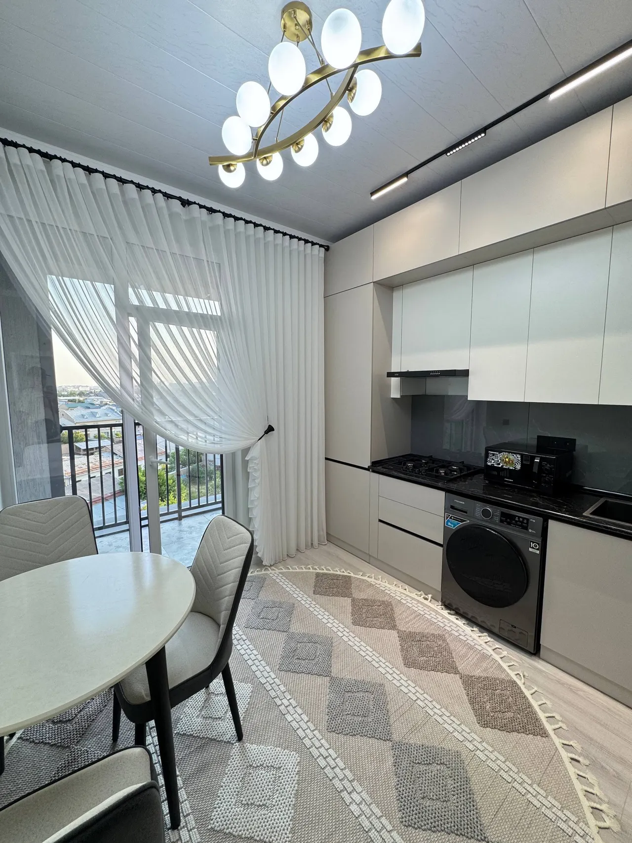 Продаётся 2-комнатная квартира, 42 м², 6/8 этаж — Мирзо-Улугбекский район