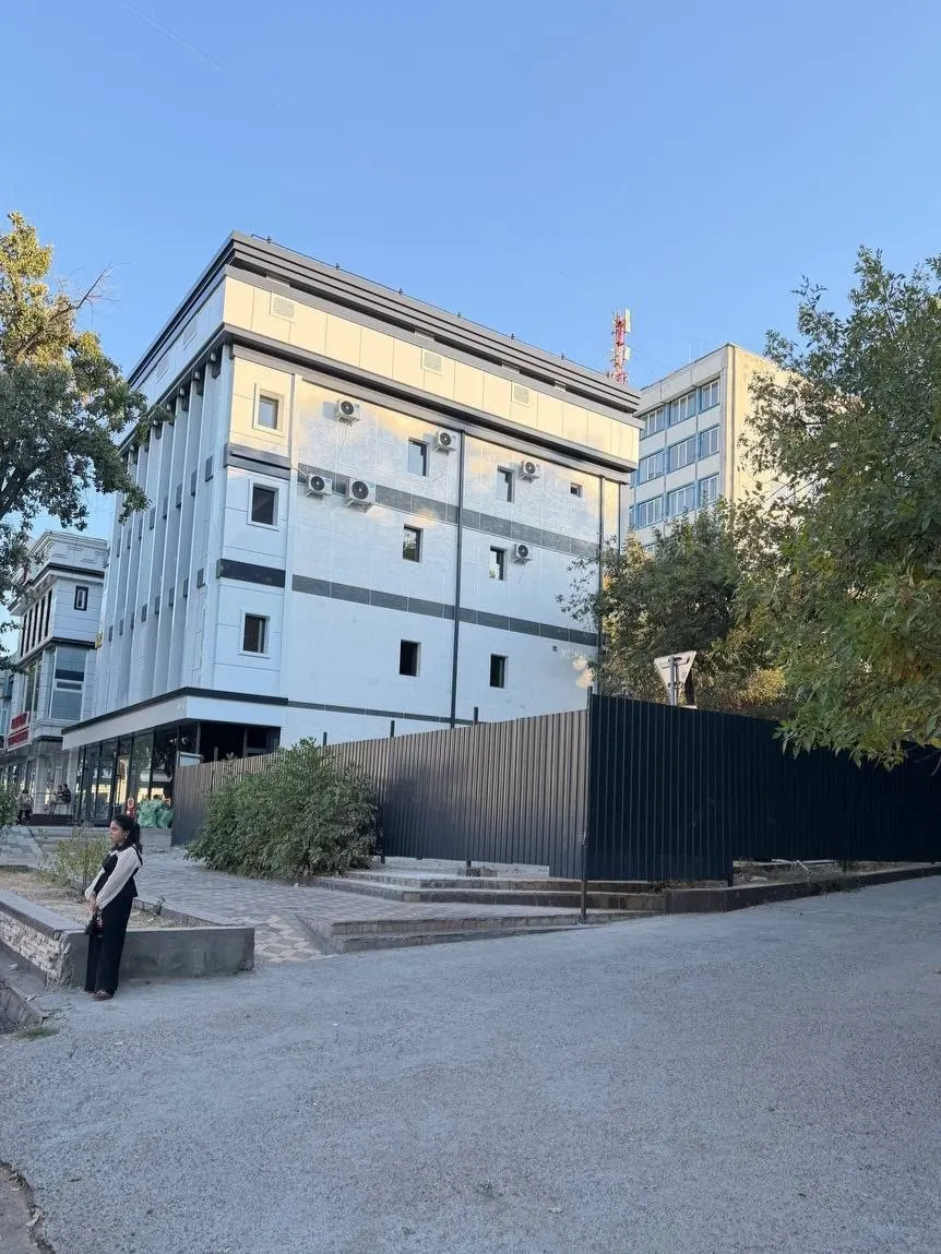 Продаётся коммерческое помещение, 250 м², 2,5 сот. — Чиланзарский район