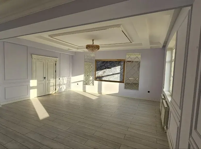 Сотилади 5 хонали квартира, 157 м², 5/9 қават — Яккасарой тумани