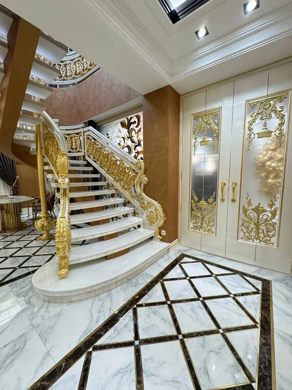 Ijaraga beriladi 5 xonali kvartira, 300 m², 6/6 qavat — Chilonzor tumani