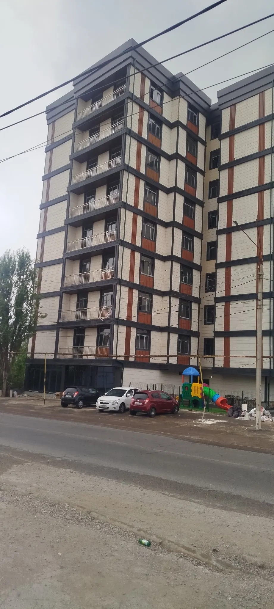 Сотилади 3 хонали квартира, 77 м², 2/9 қават — Мирзо Улуғбек тумани
