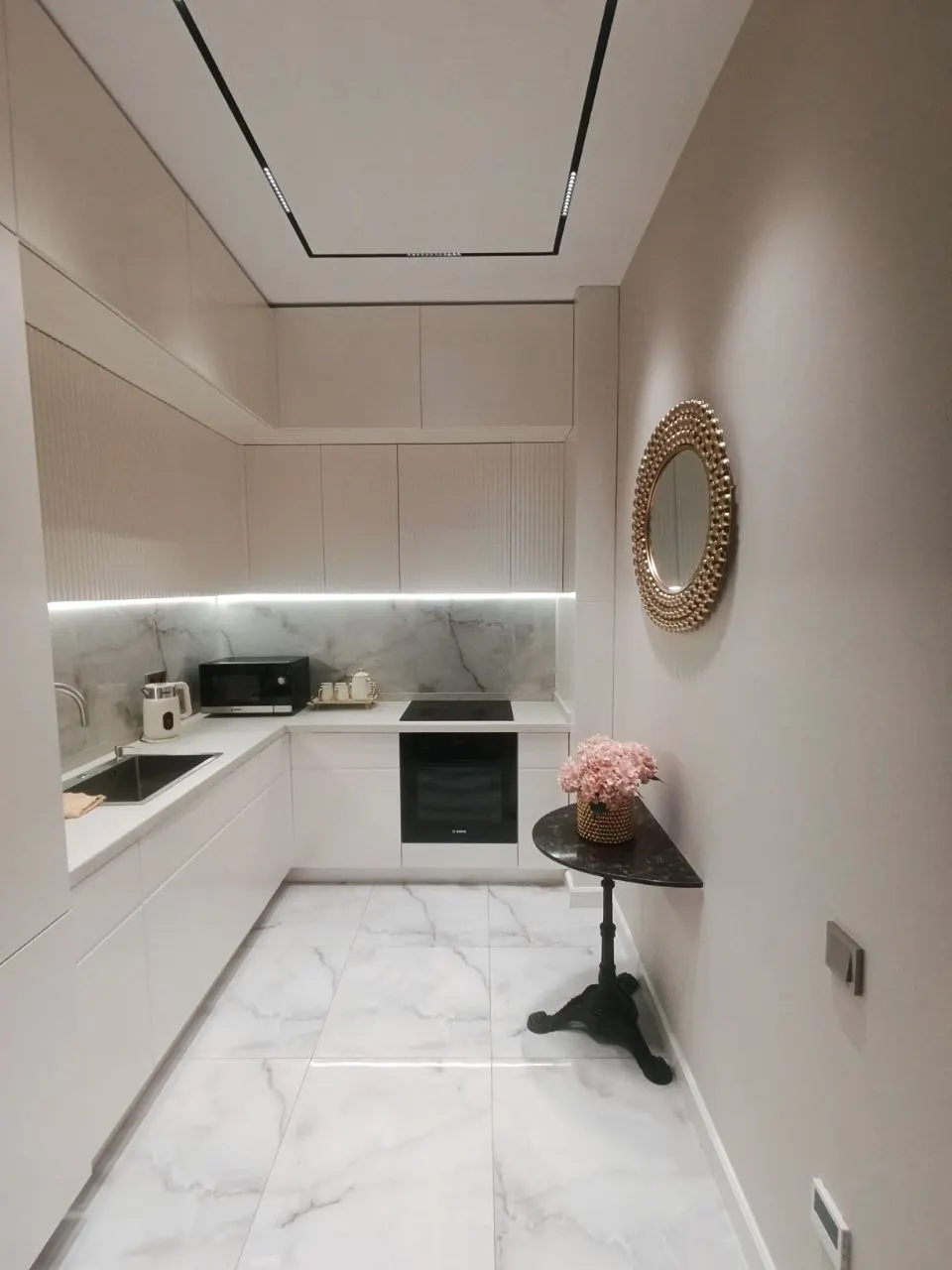 Sotiladi 3 xonali kvartira, 80 m², 3/16 qavat — Mirobod tumani