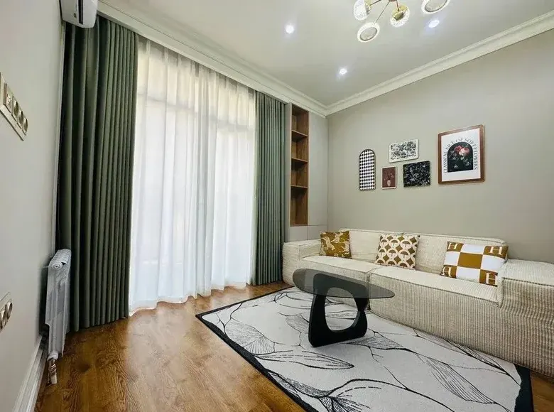 Sotiladi 3 xonali kvartira, 65 m², 2/12 qavat — Mirzo Ulugʻbek tumani