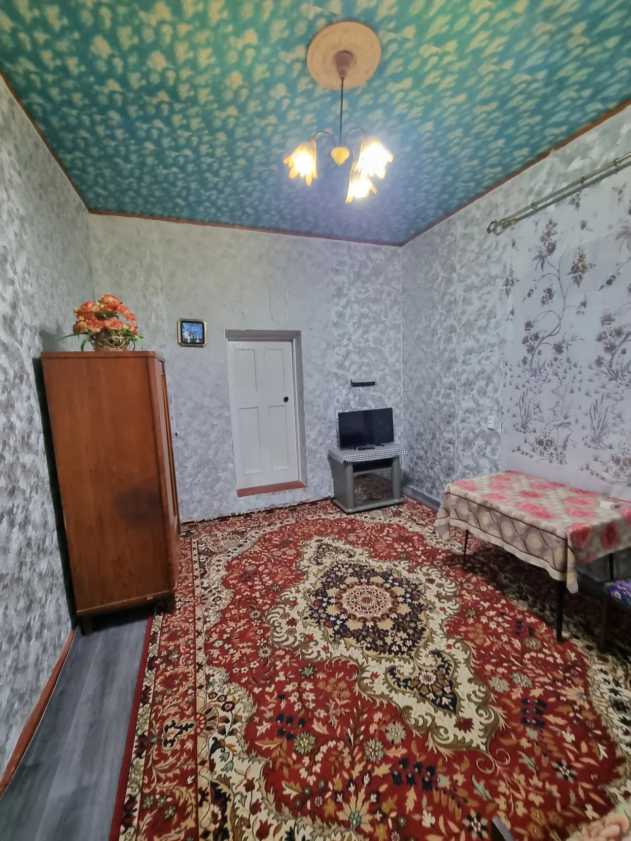 Ижарага берилади 2 хонали квартира, 45 м², 2/2 қават — Яккасарой тумани
