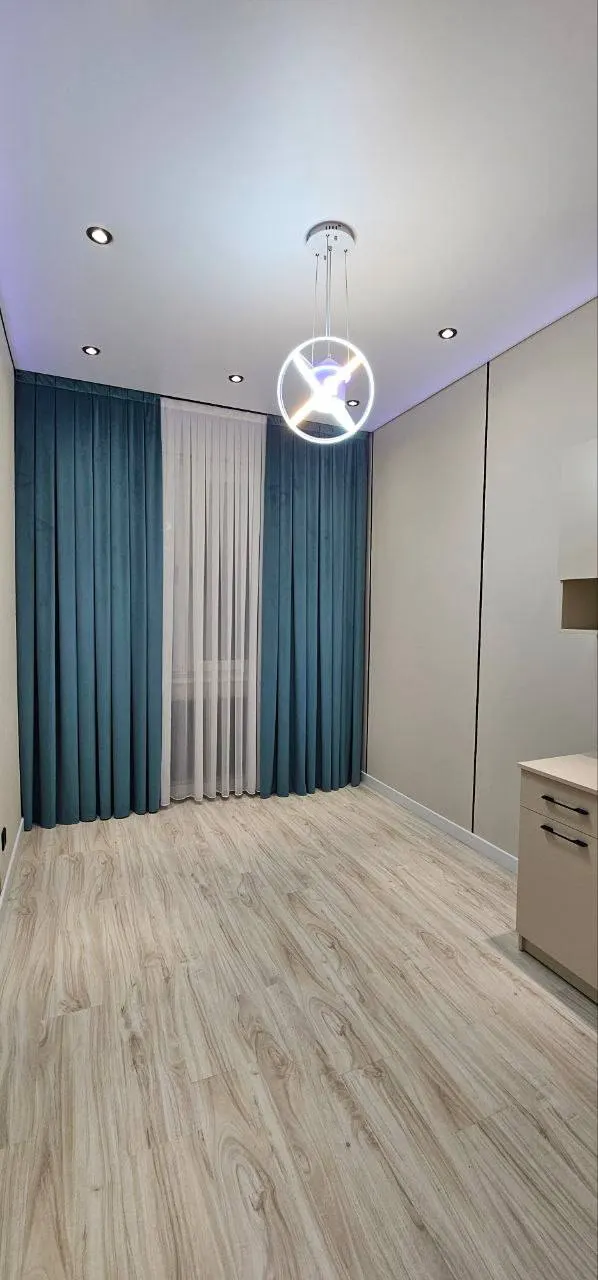 Сотилади 3 хонали квартира, 68 м², 1/4 қават — Юнусобод тумани