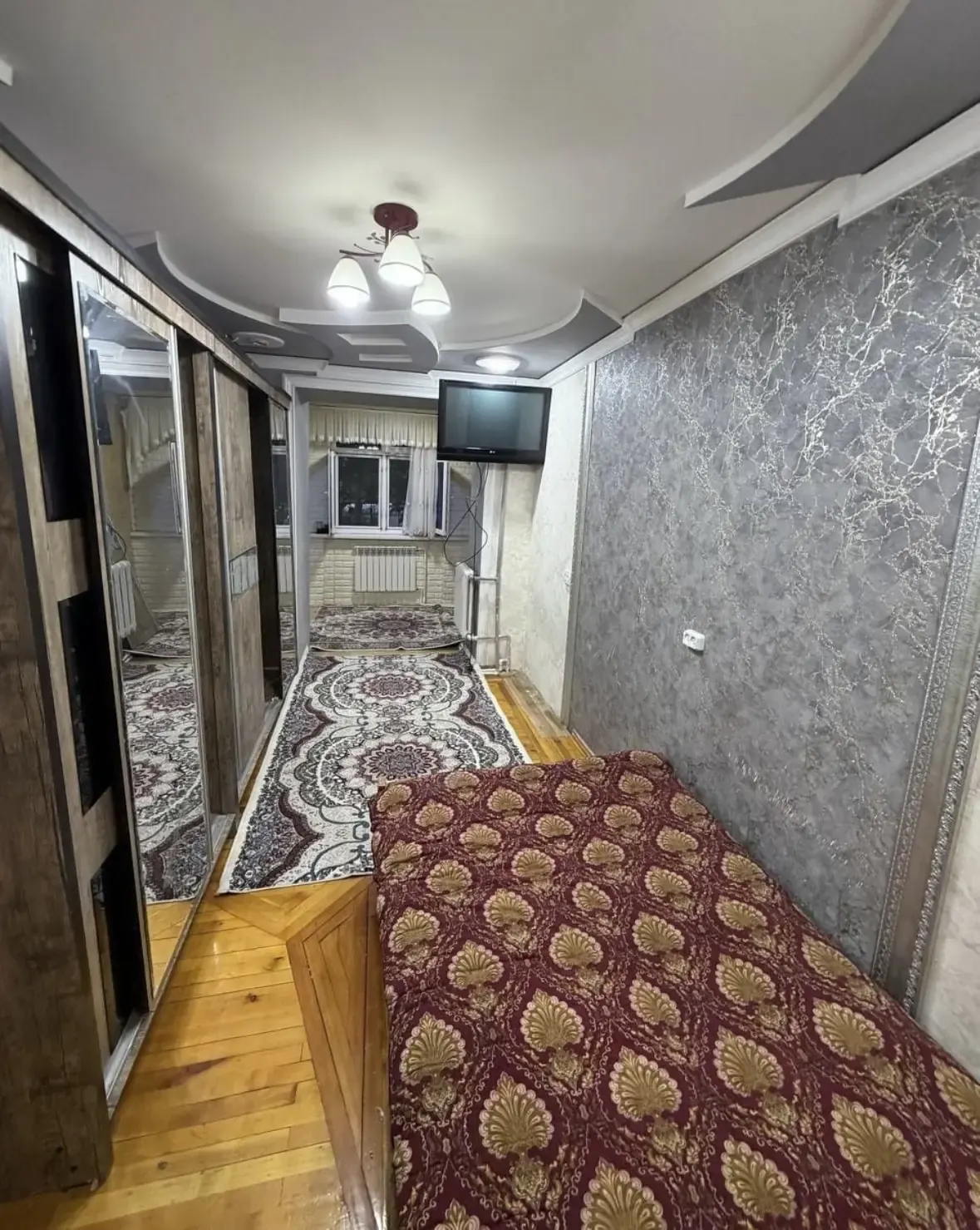 Ижарага берилади 6 хонали квартира, 130 м², 1/4 қават — Чилонзор тумани