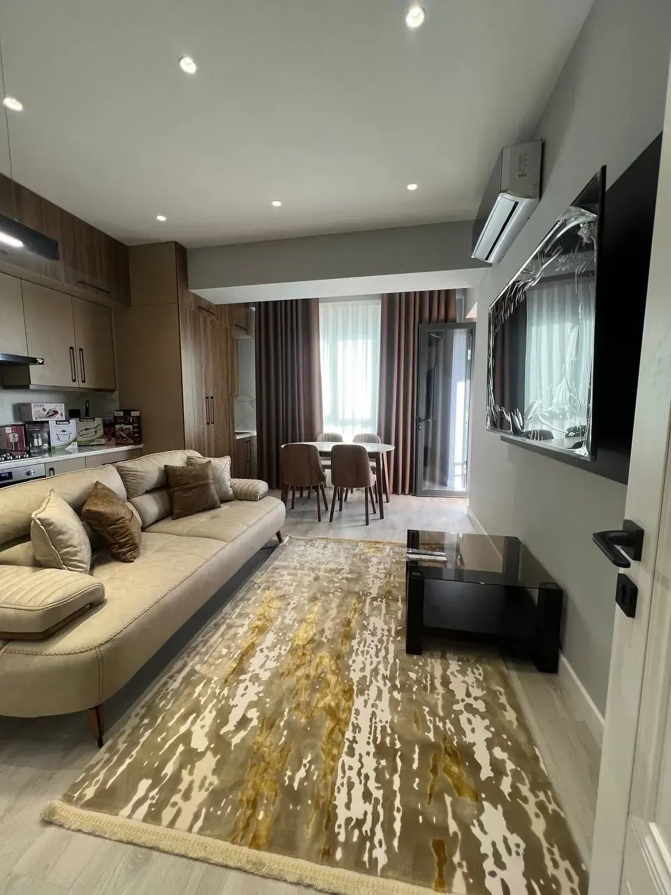 Сдаётся 2-комнатная квартира, 55 м², 3/4 этаж — Мирабадский район