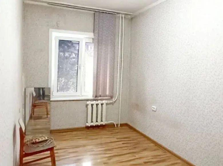 Продаётся 2-комнатная квартира, 50 м², 2/4 этаж — Юнусабадский район