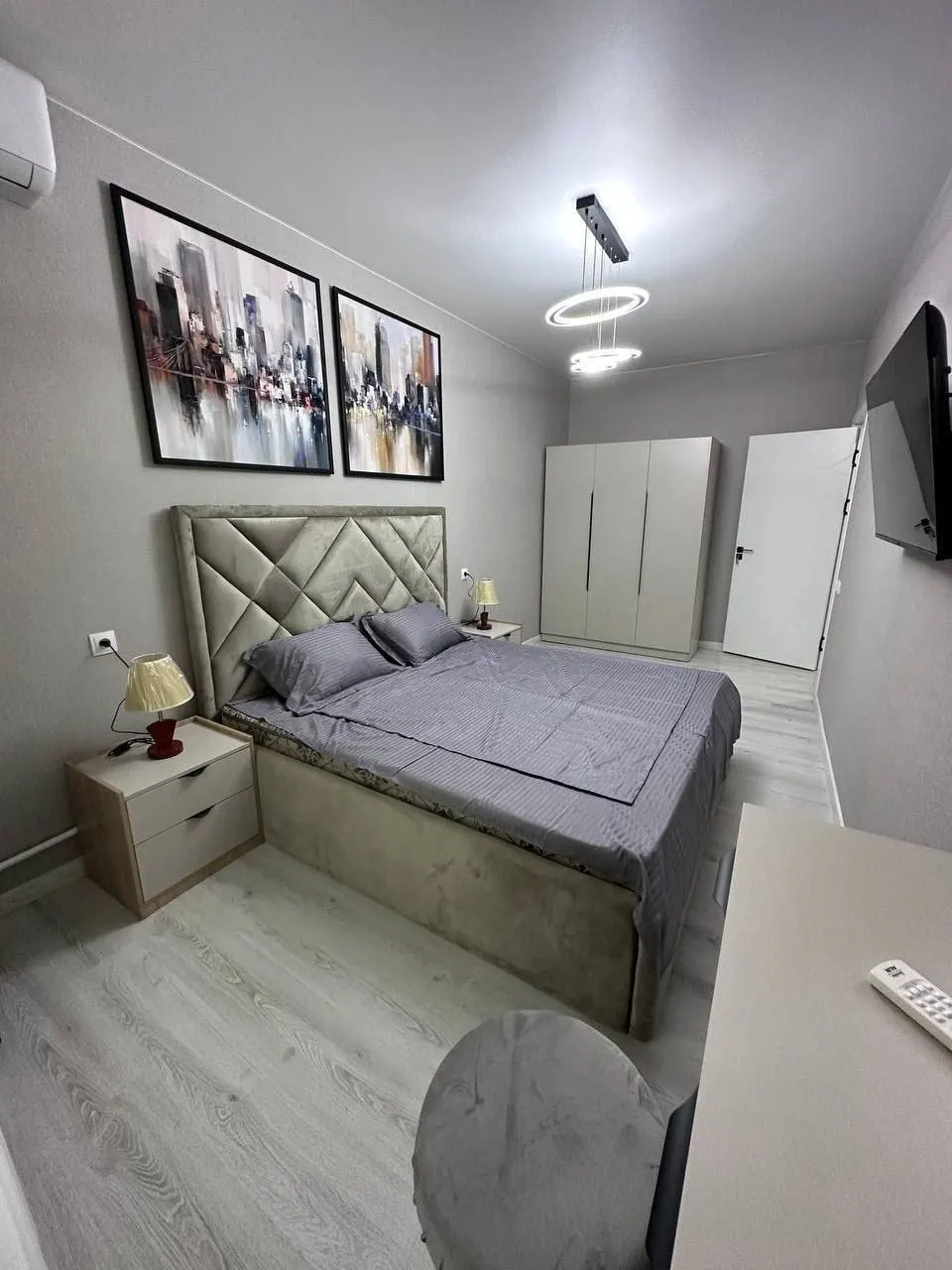 Сдаётся 2-комнатная квартира, 52 м², 2/5 этаж — Мирабадский район