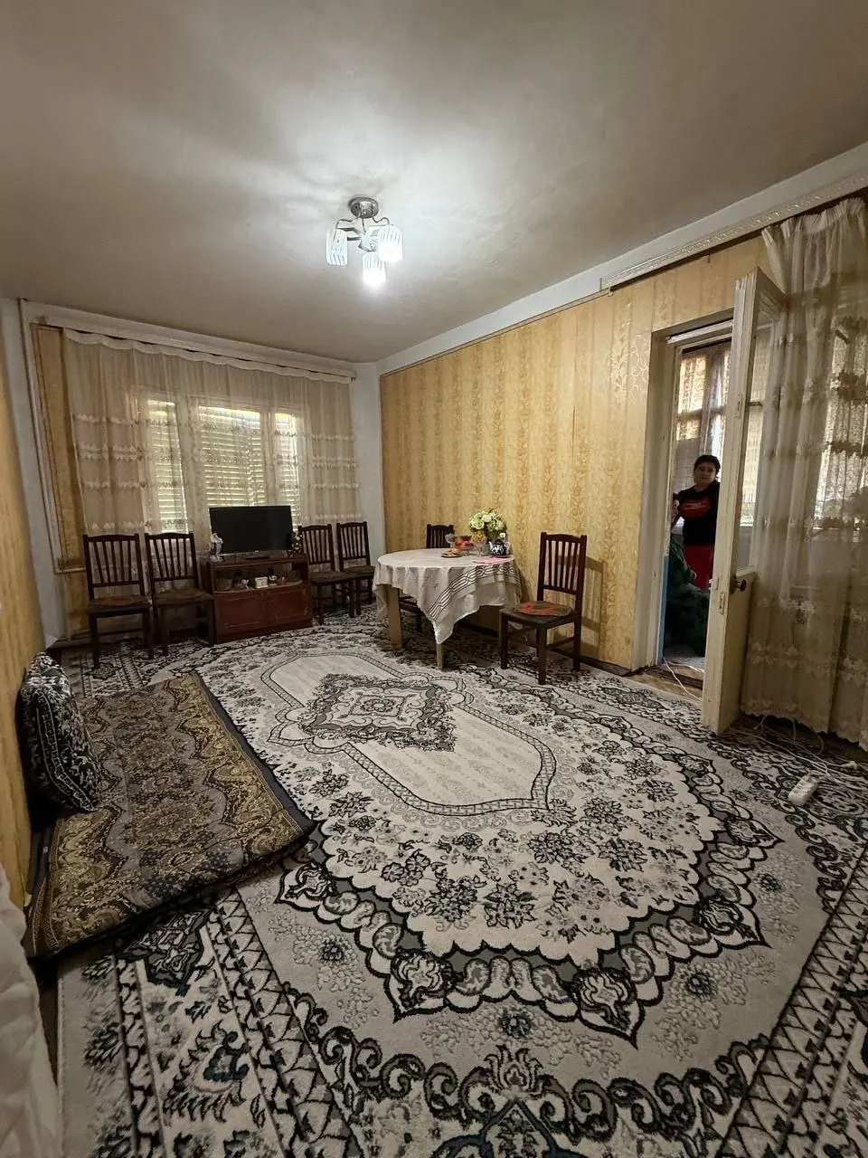 Продаётся 1-комнатная квартира, 44 м², 2/4 этаж — Чиланзарский район