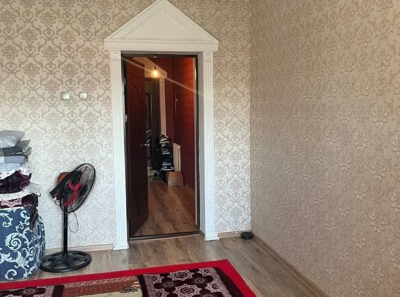 Сотилади 1 хонали квартира, 33 м², 4/4 қават — Юнусобод тумани