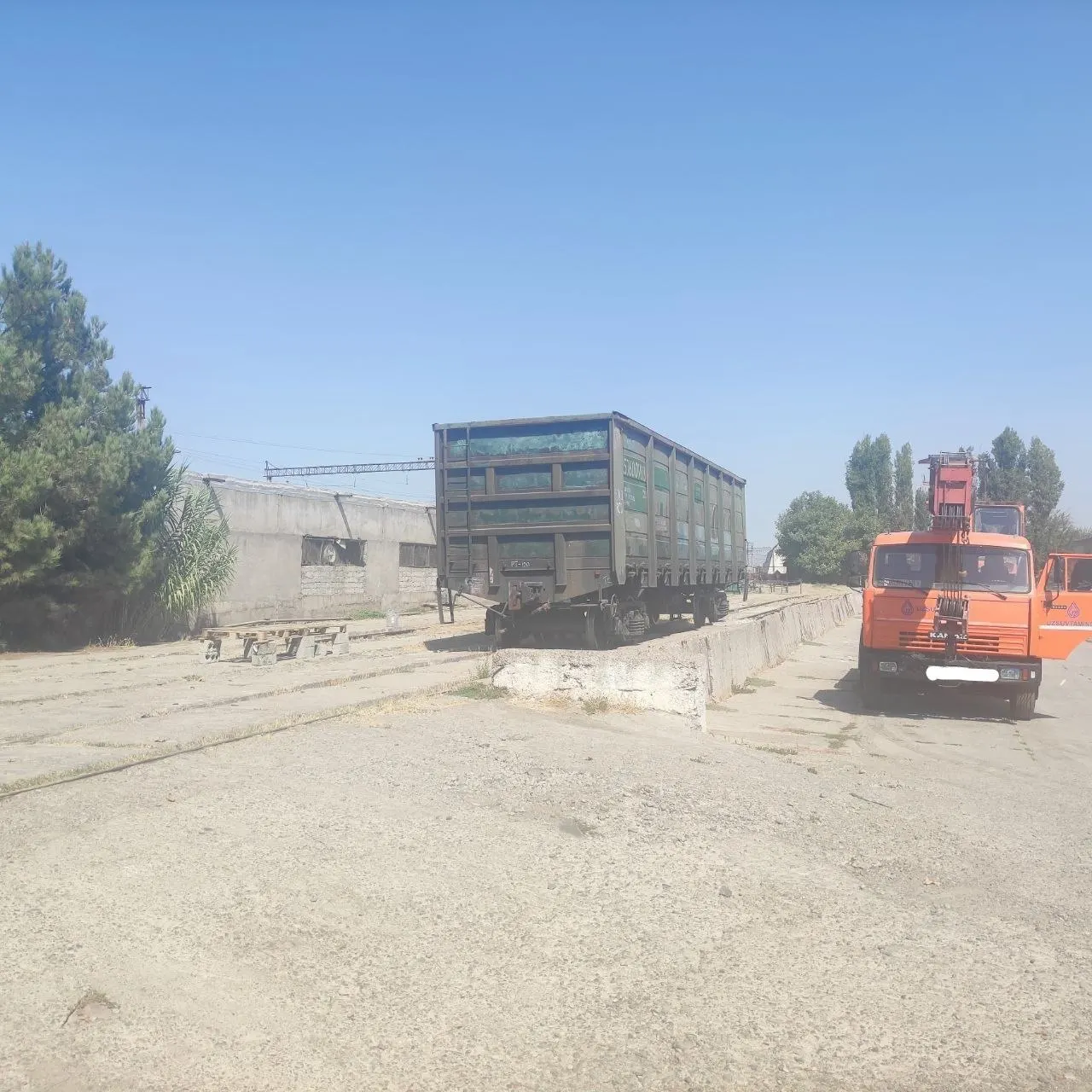 Sotiladi tijorat binosi, 720 m², 1/1 qavat — Qibray tumani