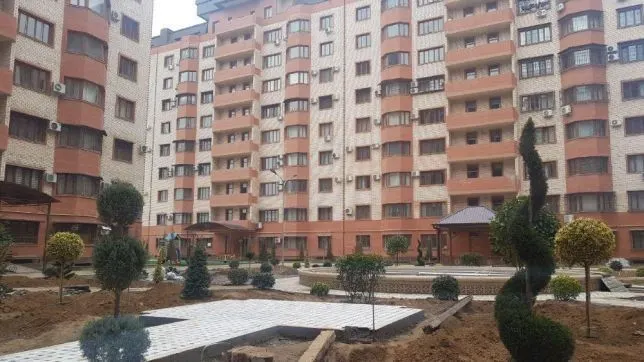 Ижарага берилади 2 хонали квартира, 80 м², 1/9 қават — Яккасарой тумани
