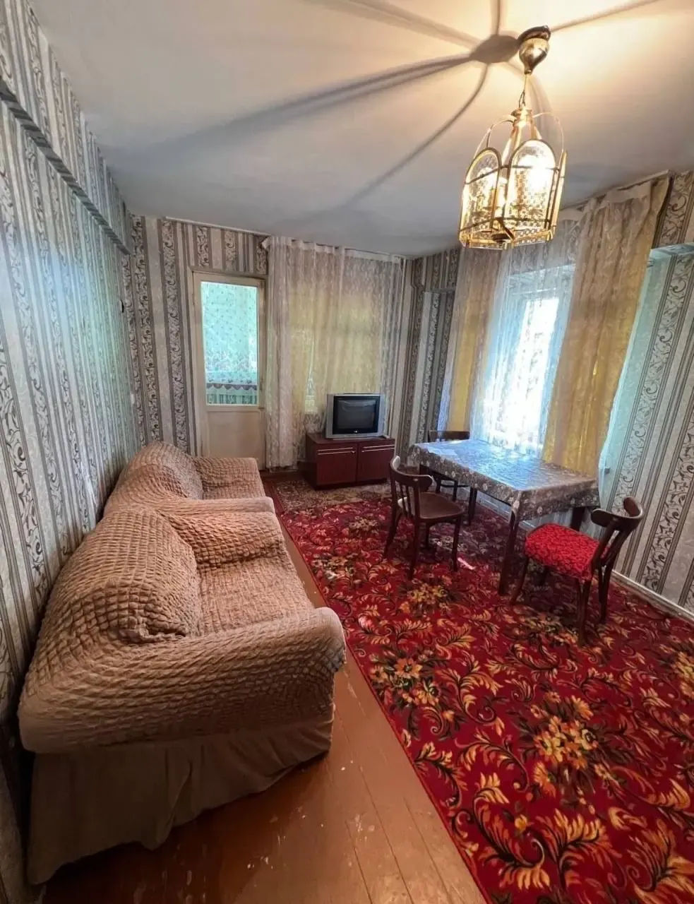 Ижарага берилади 2 хонали квартира, 52 м², 2/5 қават — Олмазор тумани