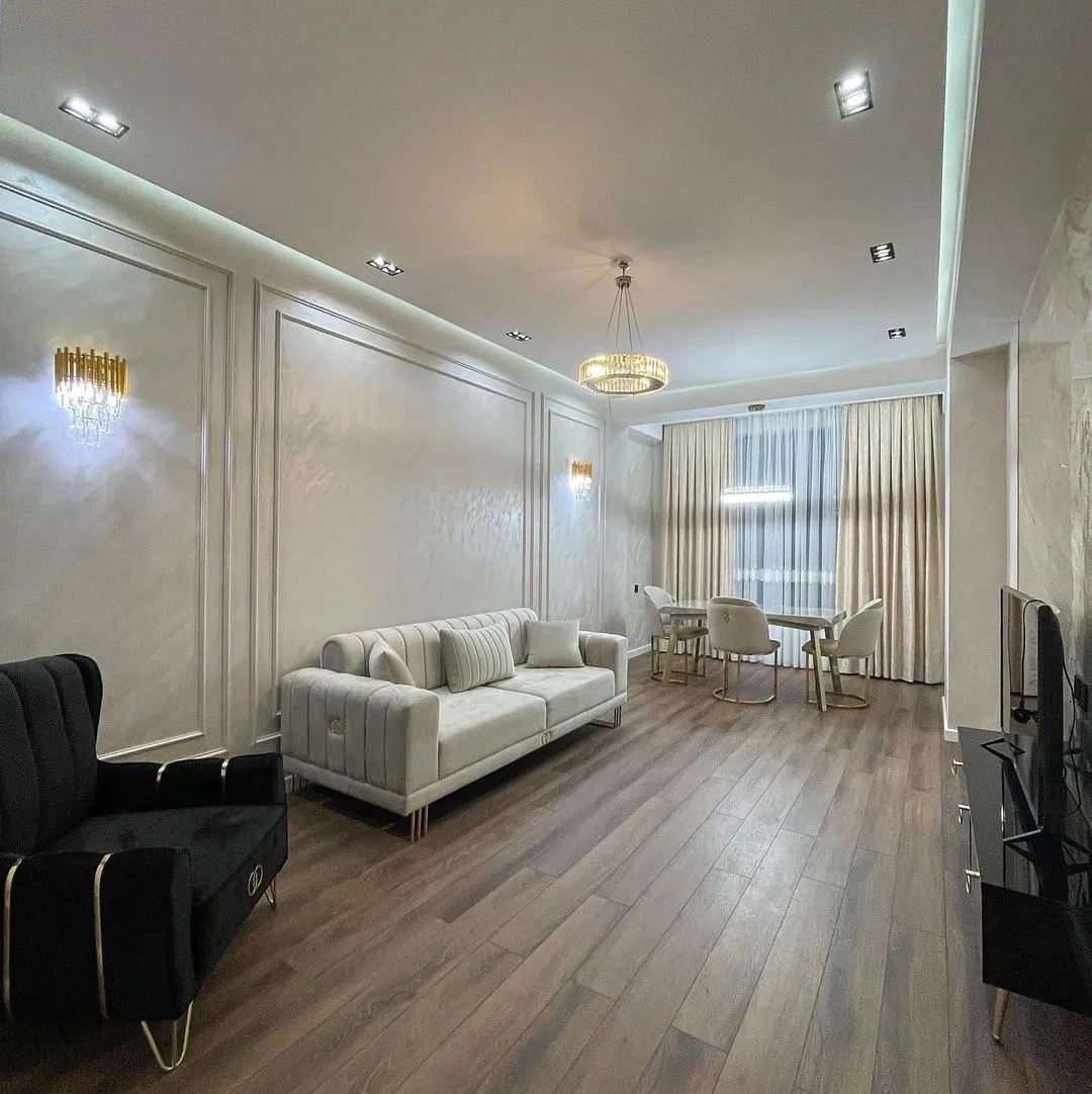 Сдаётся 2-комнатная квартира, 77 м², 4/9 этаж — Яккасарайский район