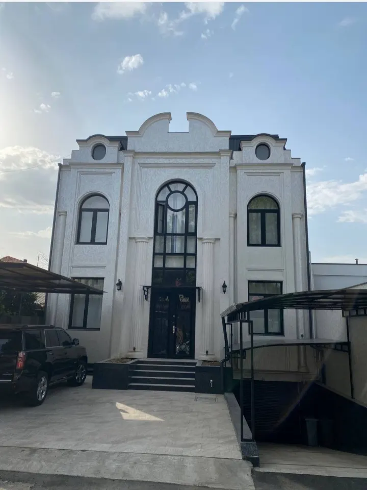 Ijaraga beriladi 6 xonali hovli uy, 3.5 sotix, 500 m² — Mirobod tumani