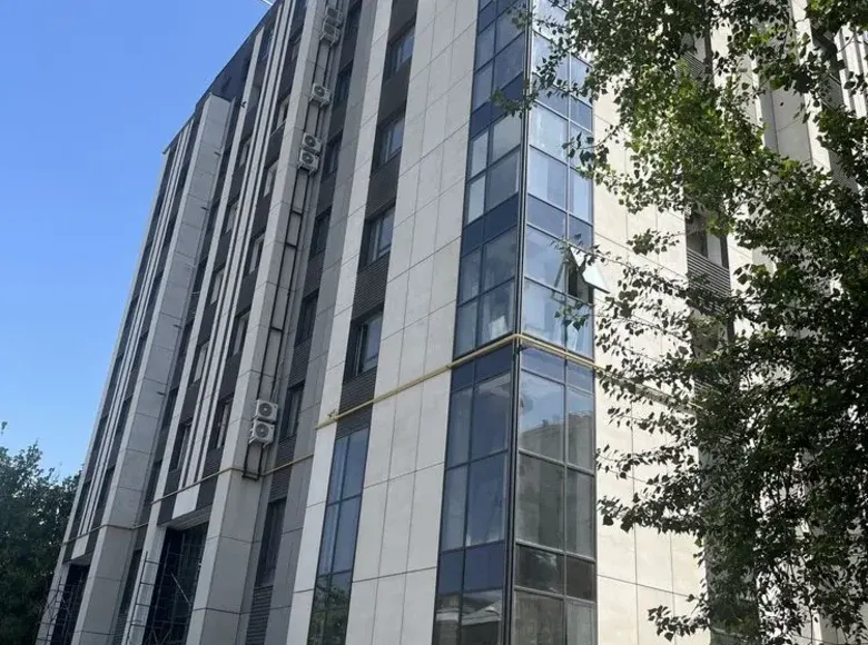 Продаётся 3-комнатная квартира, 100 м², 8/9 этаж — Чиланзарский район