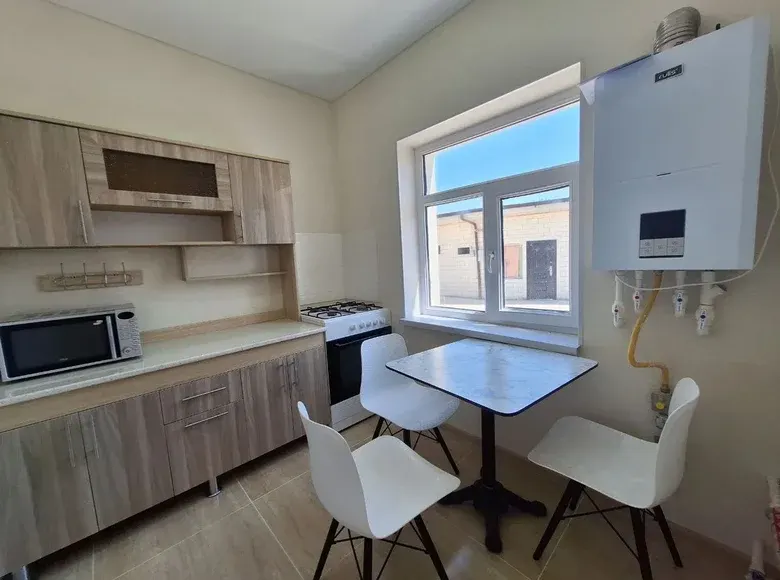 Сотилади 3 хонали ҳовли уй, 11 сотих, 94 м² — Сергели тумани